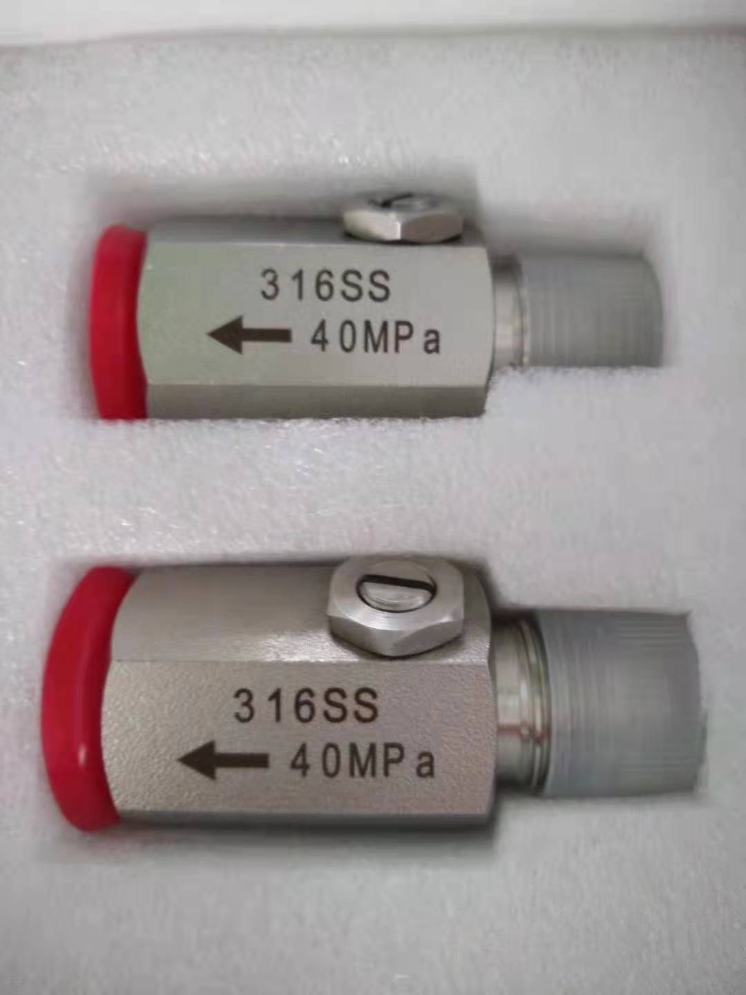 压力表阻尼器，Y-100/150/200/250,0-100MPA,M20*1.5
